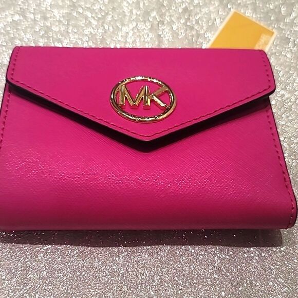 Michael Kors Greenwich Medium Envelope Trifold Leather Wallet- Wild Berry - Picture 9 of 11